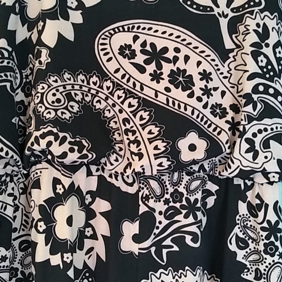 Inseparable Romper/Jumpsuit - Picture 4 of 7